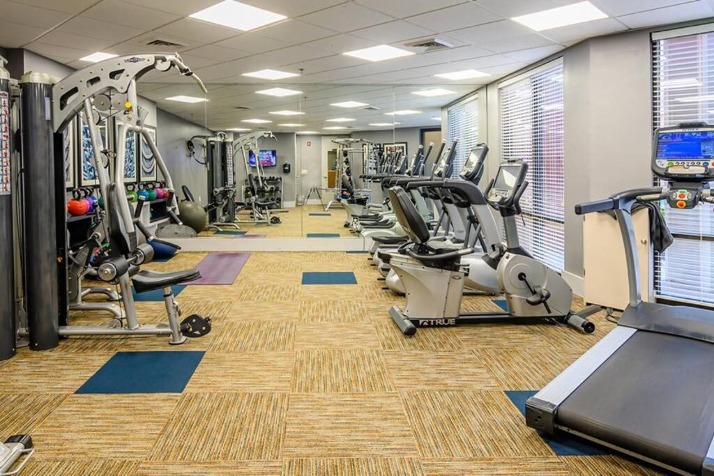 Viagem Durham Inner City 1Br With Gym Exterior photo